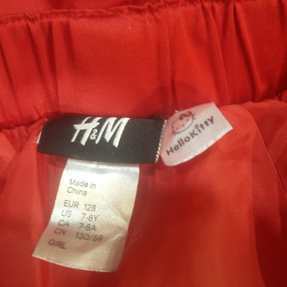 Hello Kitty tutu - Picture 4 of 5